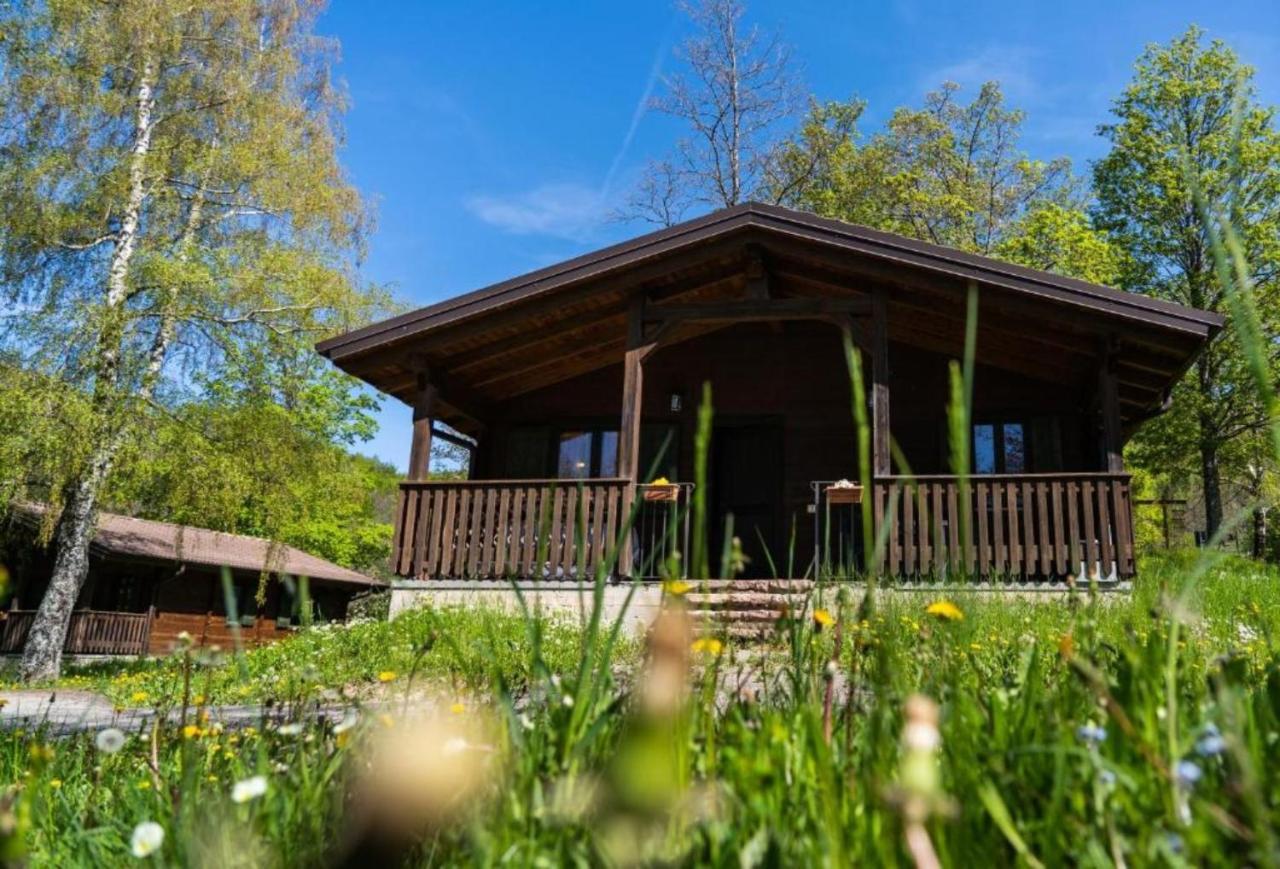 Villaggio Anemone - Chalet Anemone Capanne di Sillano Εξωτερικό φωτογραφία